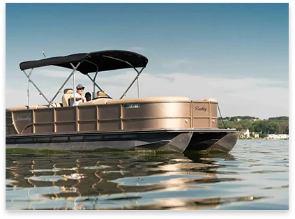Pontoon on the lake